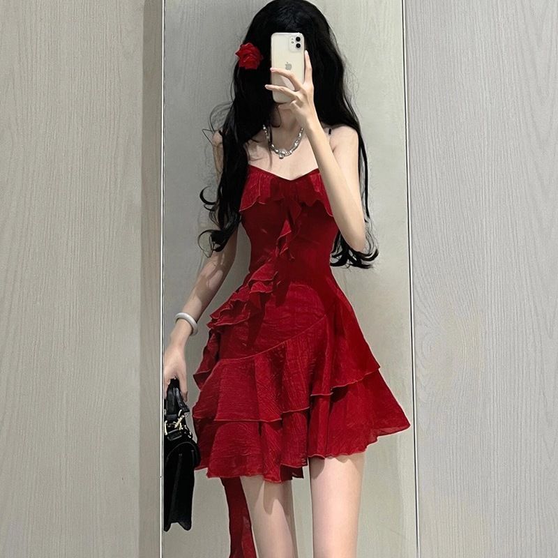 红酒微香 红色吊带连衣裙女夏季不规则荷叶边度假裙生日裙公主裙