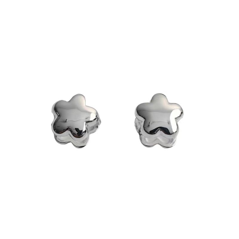 South Korea Dongdaemun Heavy Industry Ear Rings S925 Sterling Silver Earrings Love Plum Blossom Niche Ear Clip Combination Ins