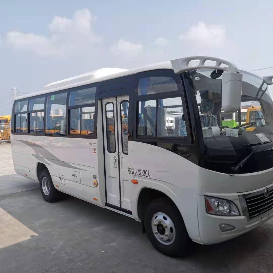 现货供应东风19座中级小客车价格,19座中型中级客车现车报价