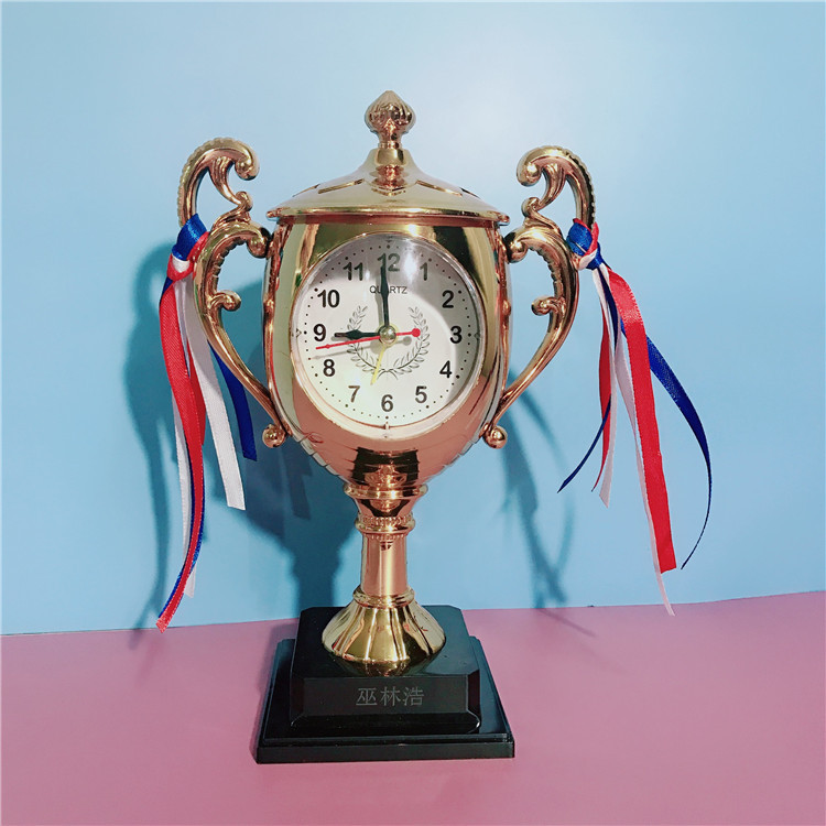 创意奖杯土豪金闹钟擂台装饰礼品时钟公司学校赛事礼品速卖通货源