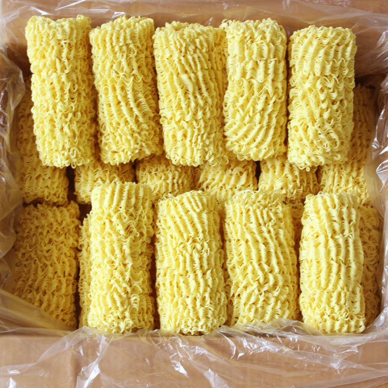 竹筒面条一箱整箱广东营养散装非油炸麻辣烫火锅面速食炒面方便面