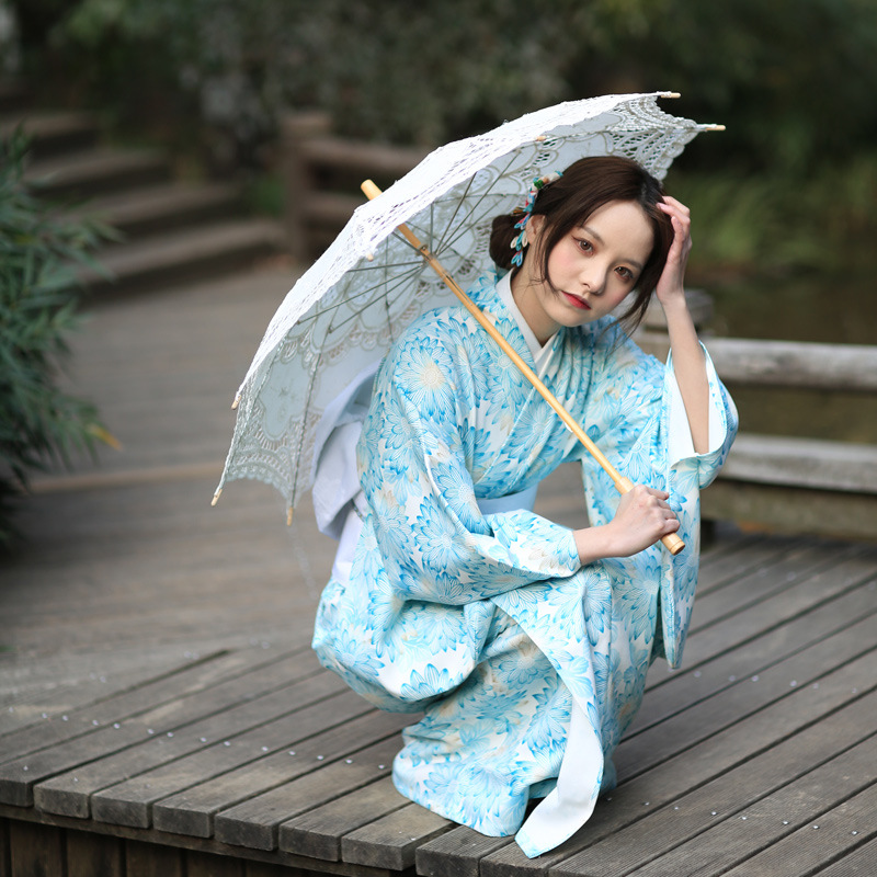 处理 日本和服改良版神明少女写真和风图片版权有提示看详情
