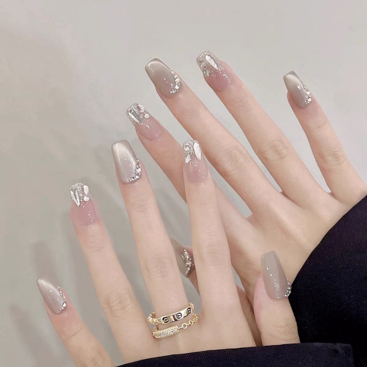 【月半弯】纯手工美甲爆闪猫眼钻可拆卸反复使用穿戴甲-阿里巴巴