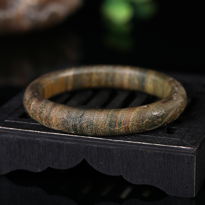 阿根廷吐丝绿檀手镯手串雕刻祥云纹样绿檀贵妃镯檀木女手镯清香味