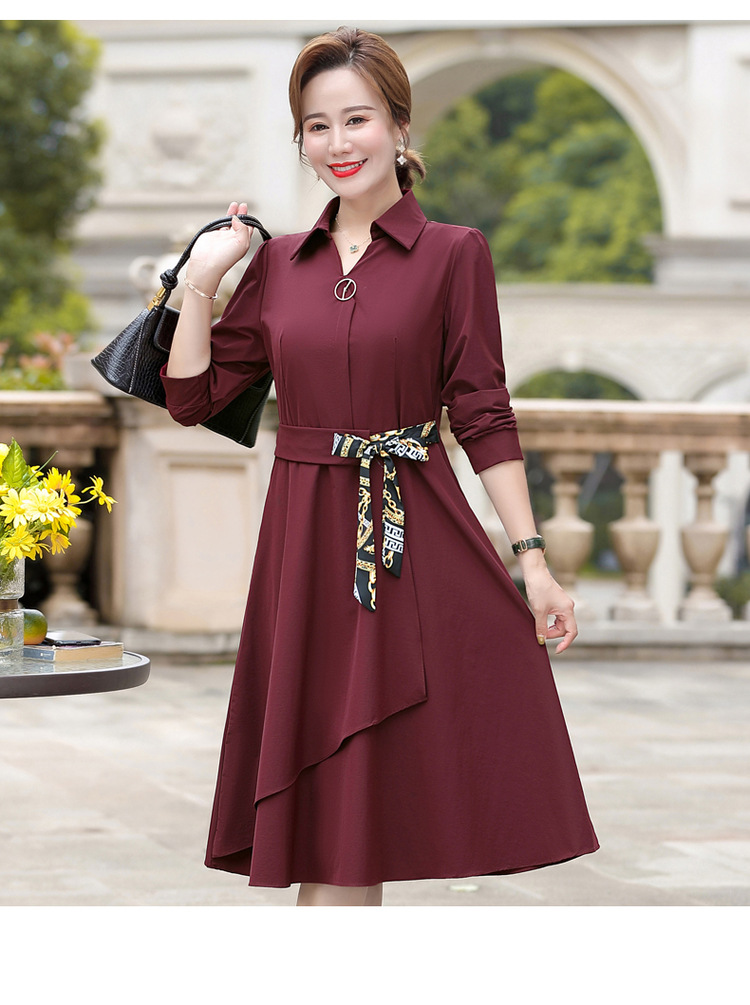 2022年春秋新款妈妈连衣裙40岁时尚中年女士休闲长裙衬衫领女款裙