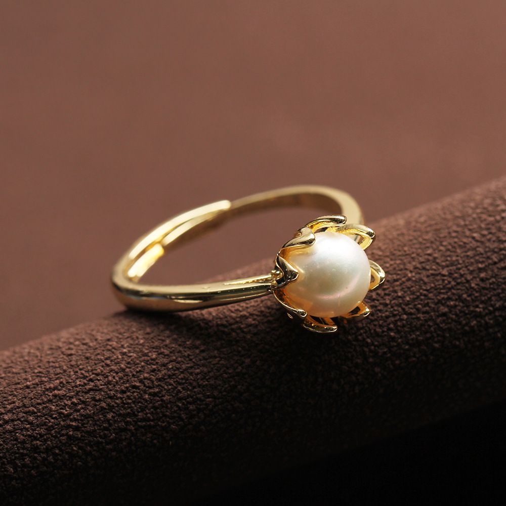 新品简约气质天然珍珠单颗戒指金色莲花托食指戒女款百搭戒子礼物