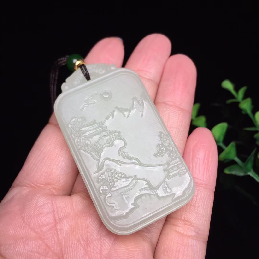 新疆和田玉山水牌挂坠青白玉山流水料风景玉石平安牌吊坠带证书