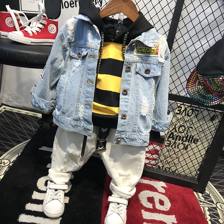 2岁小男童秋装套装2023新款韩版潮衣6宝宝7牛仔三件套3帅气4儿童5