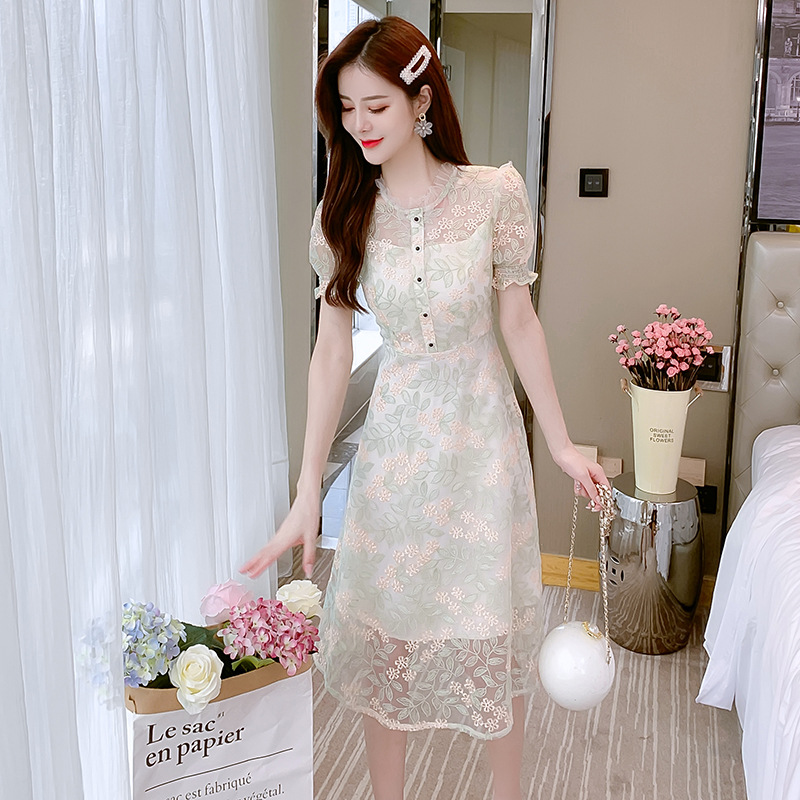 韩式裙子花朵图案2021夏季新款蕾丝刺绣拼接连衣裙气质女高端品质