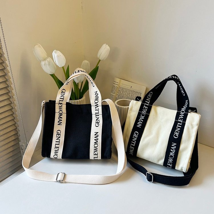 撞色帆布小包包女街头时尚休闲小字母挎包黑白学生单肩斜挎包包