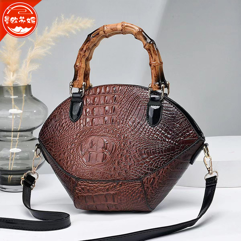 Suni Light Luxury Texture Special-Interest Design Creative Portable Women's Bag 2023 New Bags High-Grade Shoulder Messenger Bag