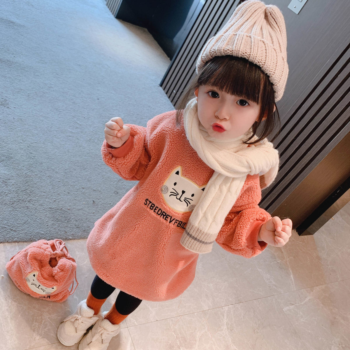 女童加厚卫衣2020新款秋冬装女宝宝保暖羊羔绒上衣儿童外套女韩版