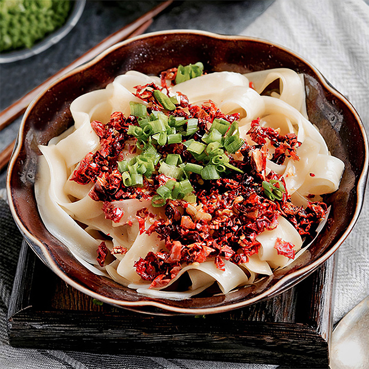 鲁王 刀削面小米味500g*12袋 整箱 干制宽扁挂面早餐裤管面凉拌汤