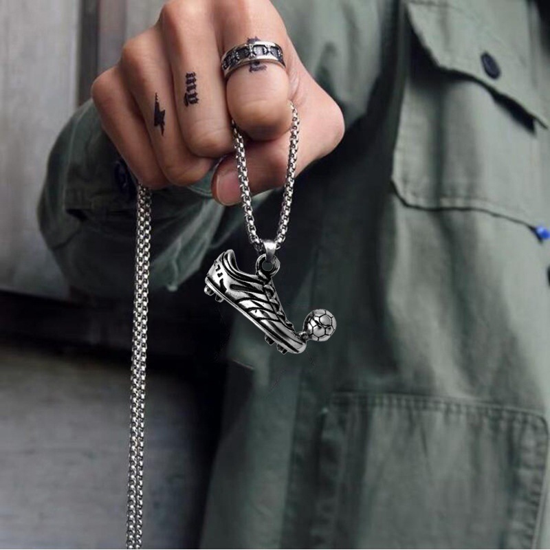 跨境热卖时尚运动鞋踢足球项链 球迷运动员吊坠项链合金饰品现货