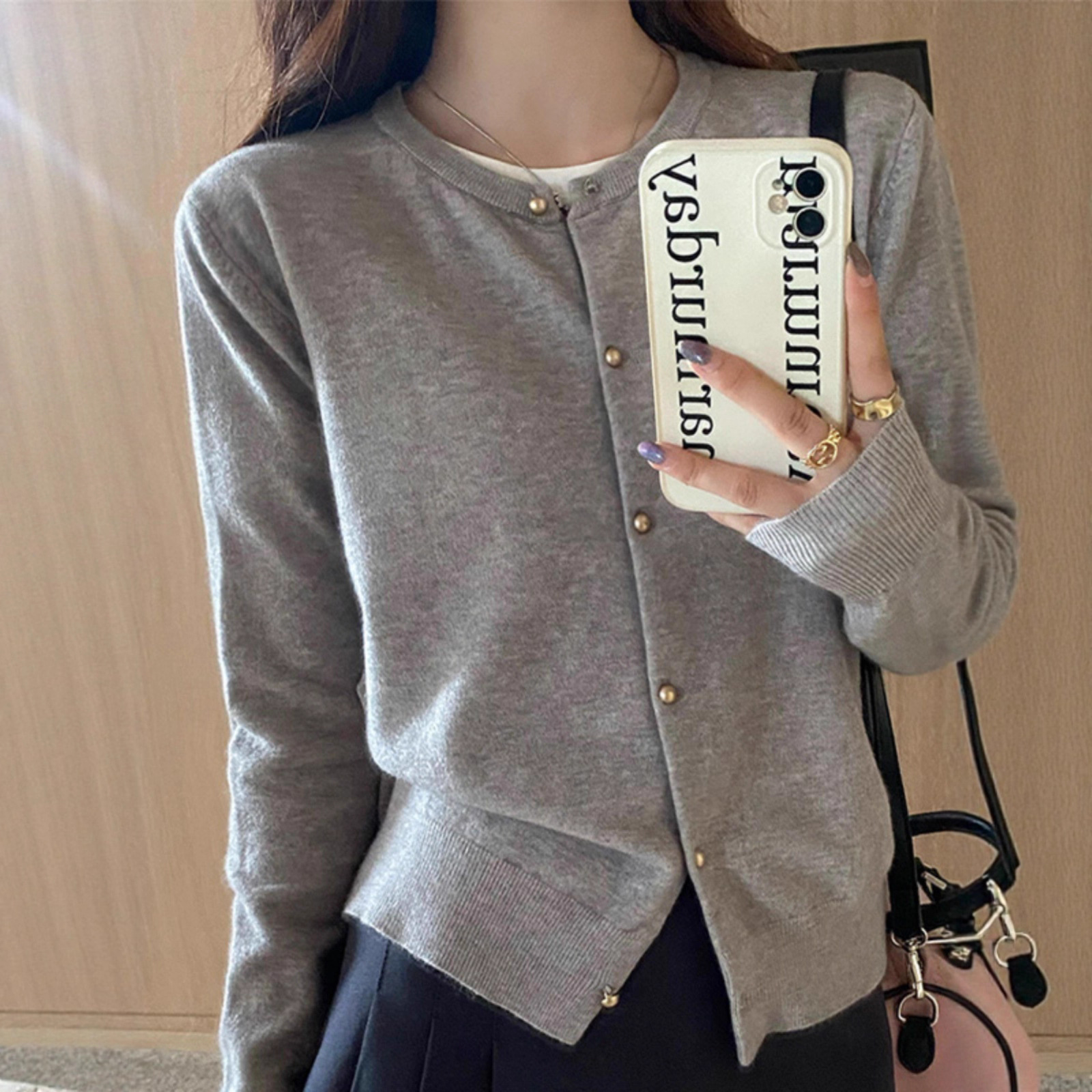 新款灰色针织开衫女秋季外搭感毛衣外套早秋薄款长袖上衣