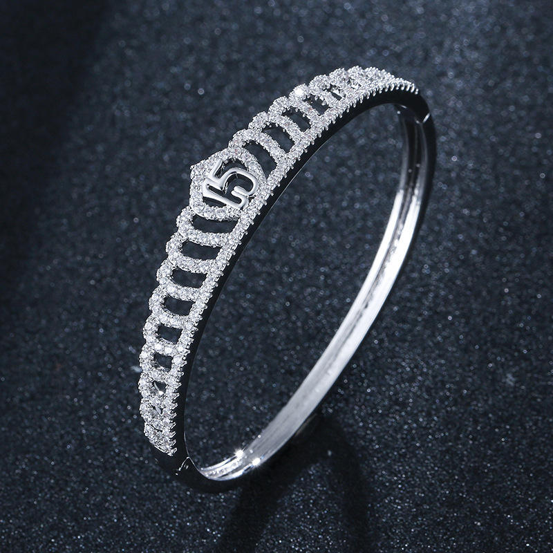 插单2021冬铃铛手镯铃铛手镯女ins韩版学生简约情侣闺蜜一对镀银手镯