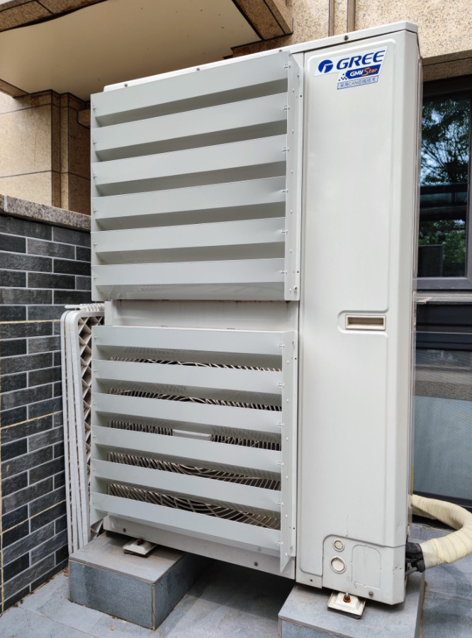 空调外机导流板外机支架挡风板导风罩改风向防直吹散罩导流导风板