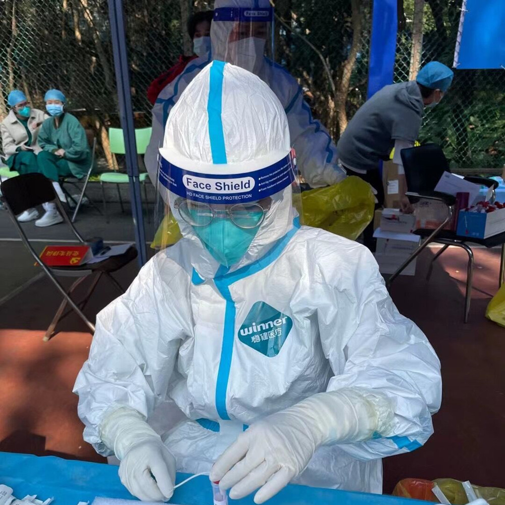 0成交265个稳健医用防护服一次性连身式带脚套帽子灭菌级全身隔离衣