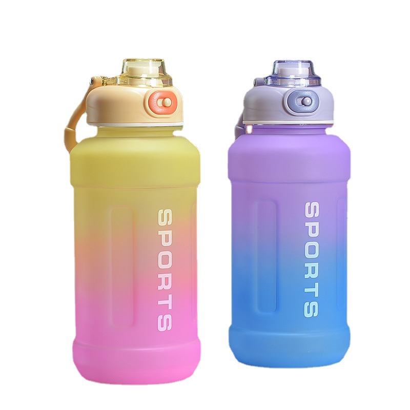 Large Capacity Gradient Frosted Sports Bottle Outdoor Sports Fitness Cup Good-looking One-Click Bounce Cover Plastic Cup