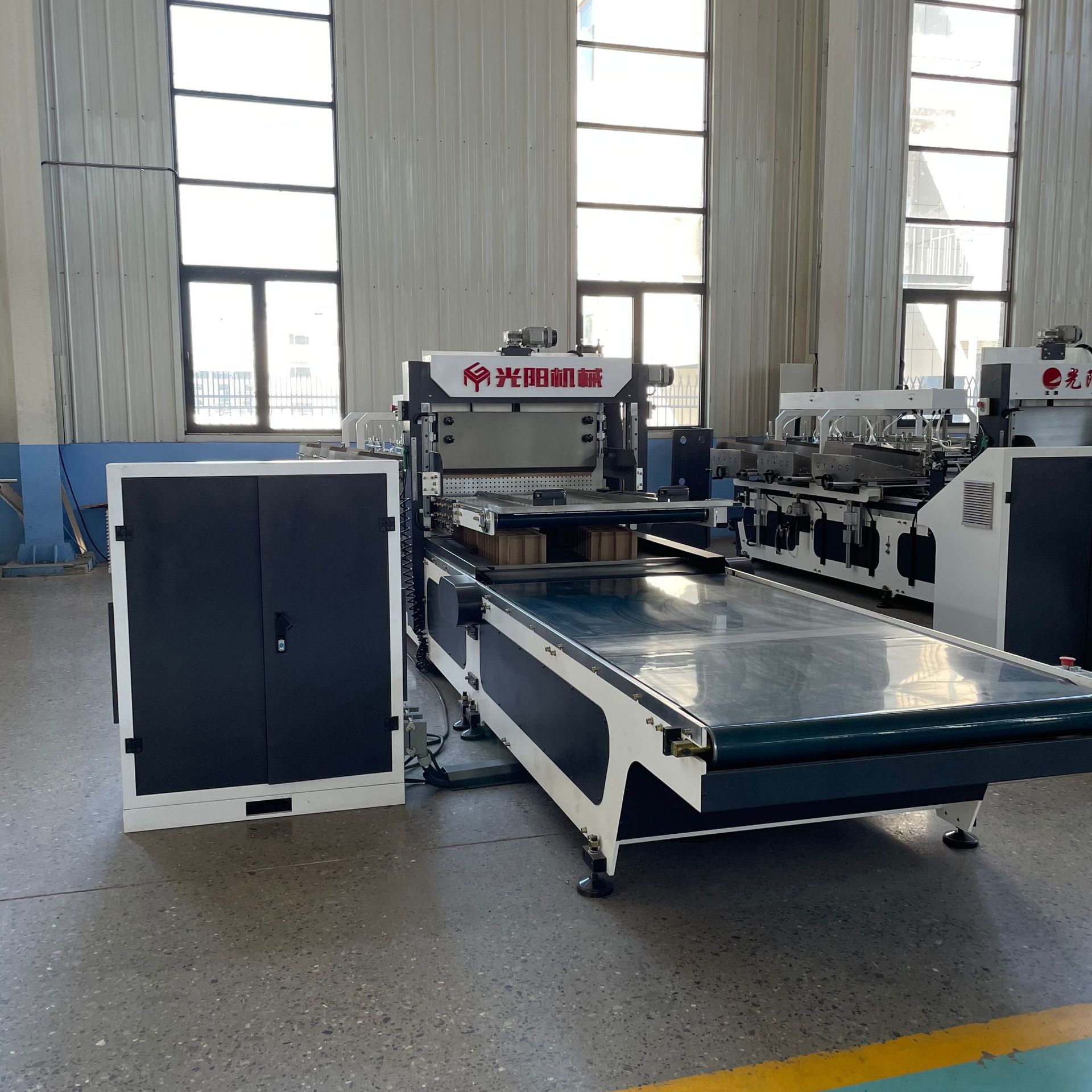 全自动插格机 隔板机 插卡机 纸箱包装设备 多种规格厂家供应