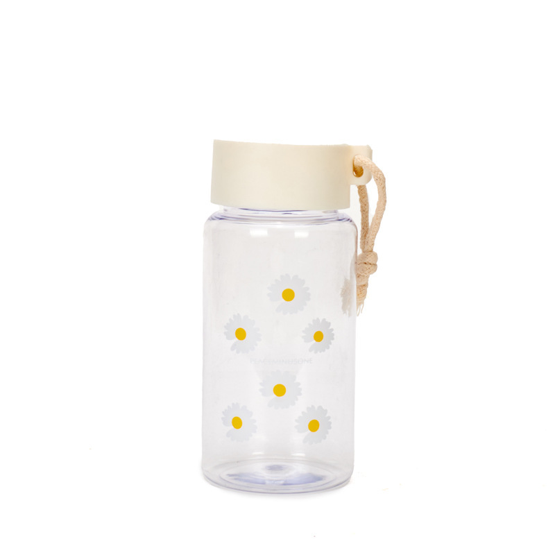New Little Daisy Printing Frosted Plastic Cup Large Capacity Portable and Cute Hand-Held Water Cup Good-looking Tumbler
