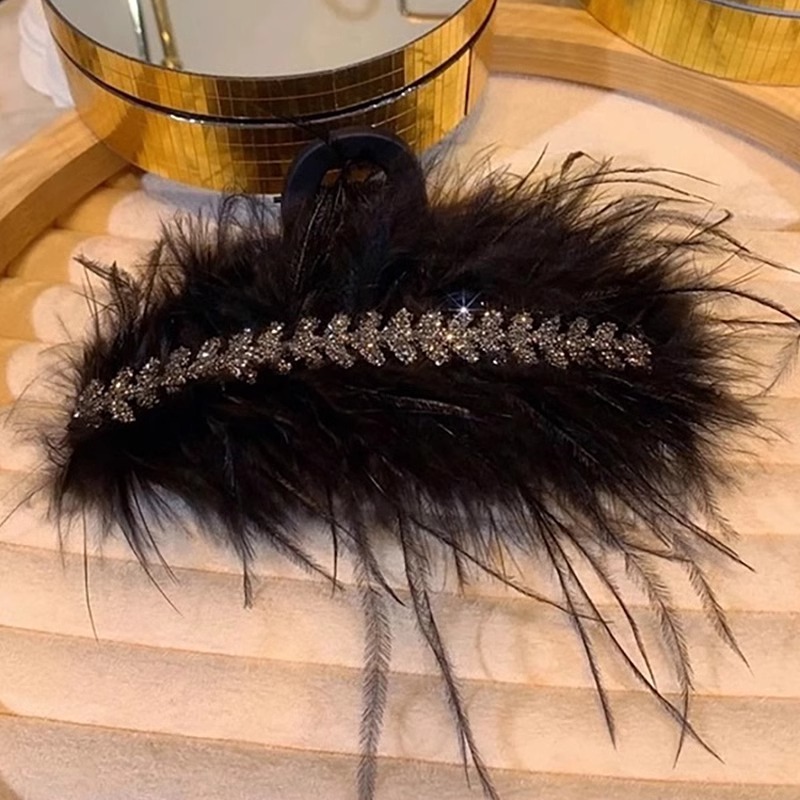 feather grip furry wheat barrettes female 2023 new back head clip hairware high sense shark clip hairpin
