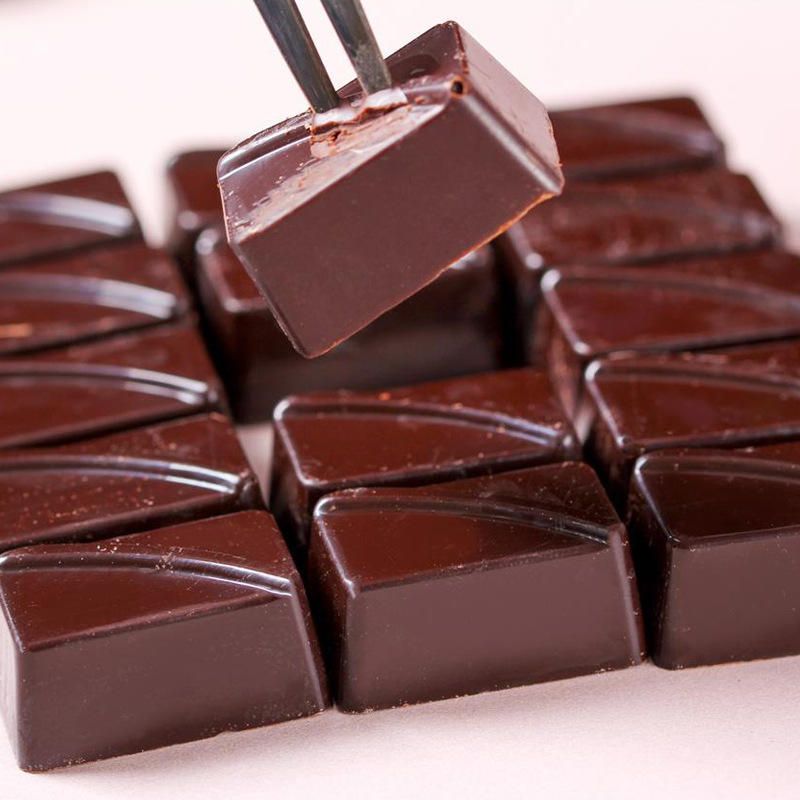 苦色纯可可脂手工无蔗糖黑巧克力100�x%代餐零食750克送老人
