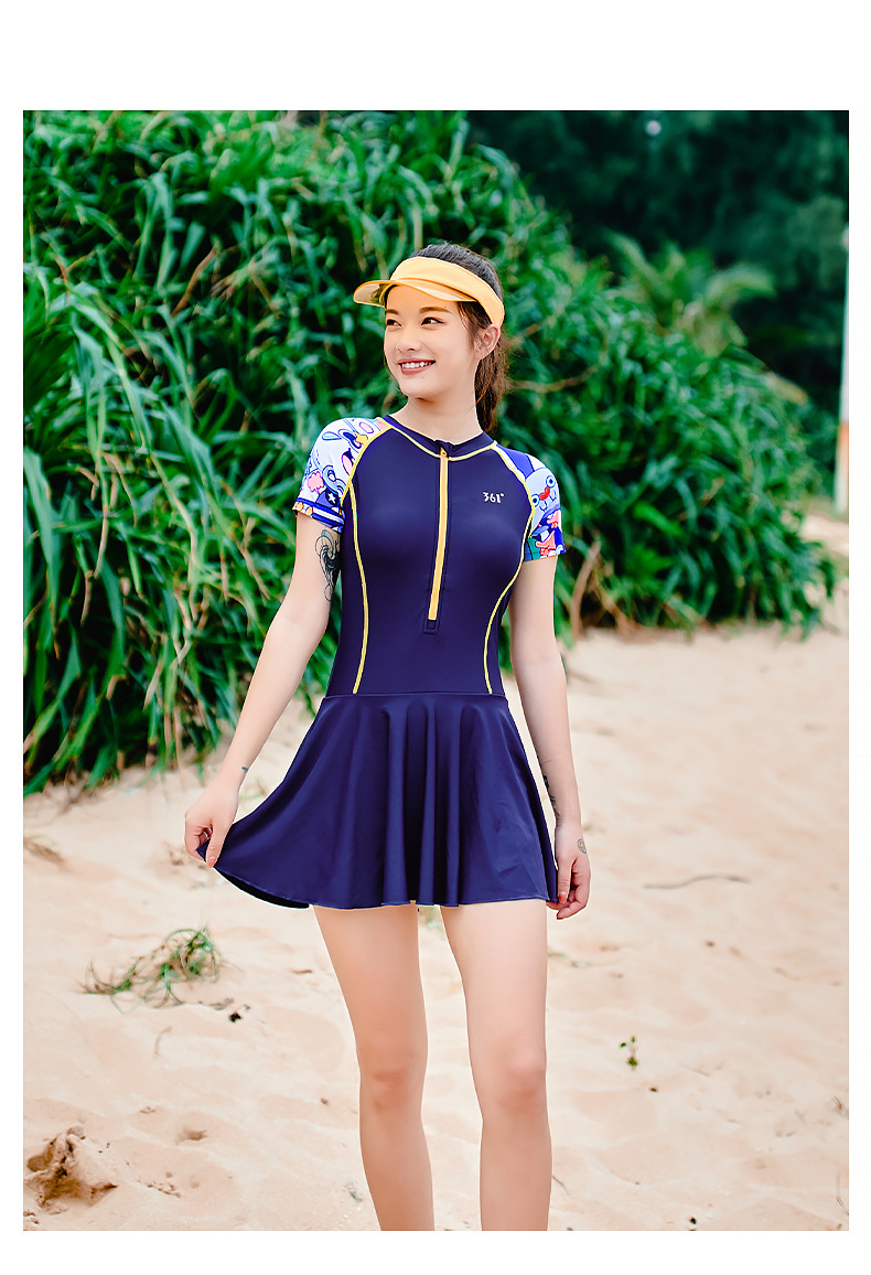 361游泳衣女连体保守短袖裙式遮肚显瘦韩国ins2022新款泡温泉泳装