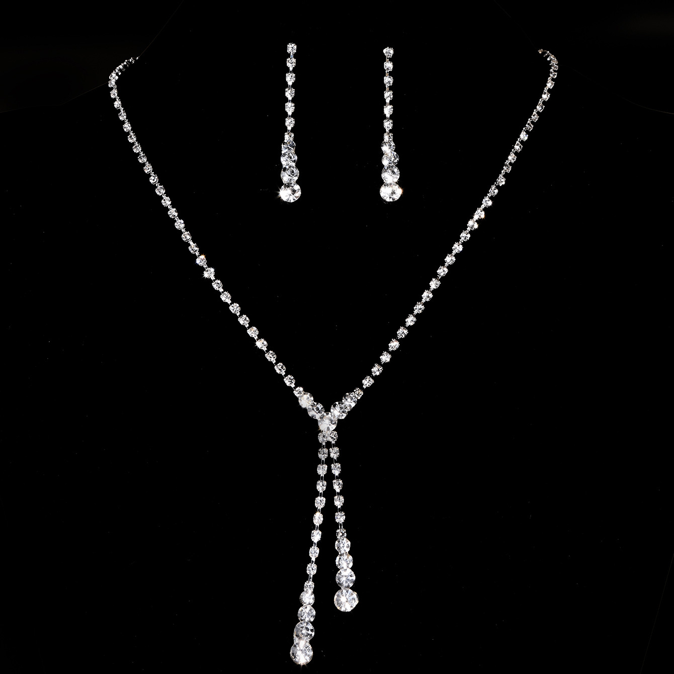 Popular Online Set Wholesale Fashion Bright Diamond Zircon Water Drop Necklace Earrings Bridal Wedding Accessories for Women