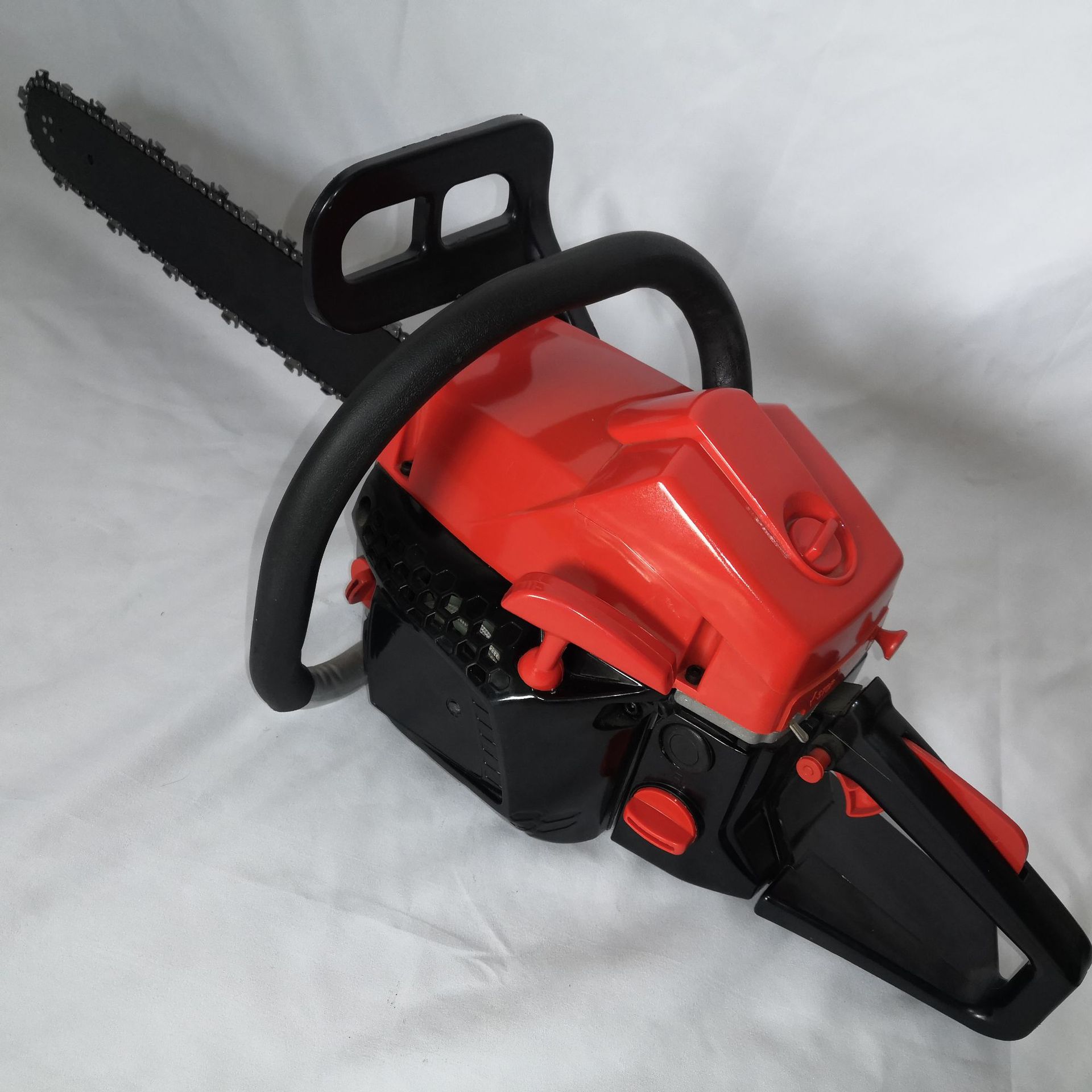 厂家生产批发零售伐木锯 园林伐木工具 新款大功率汽油锯农业机械