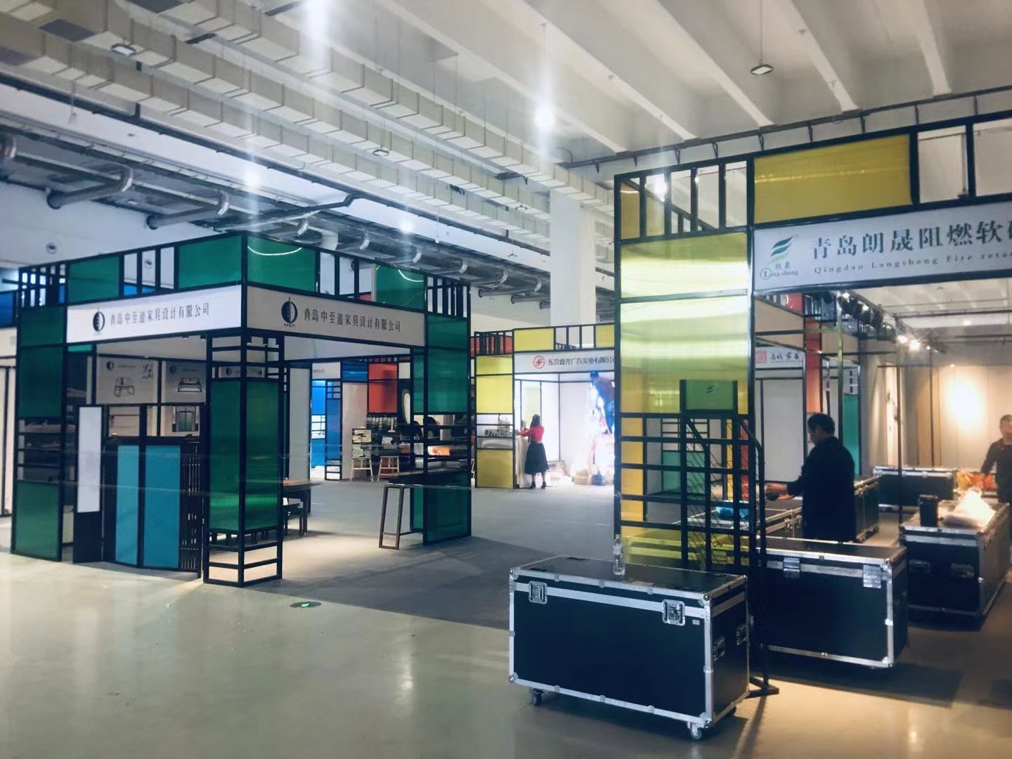 方柱展架展台展览特装定制工厂展会标摊铝制黑色大连会展摊位材料