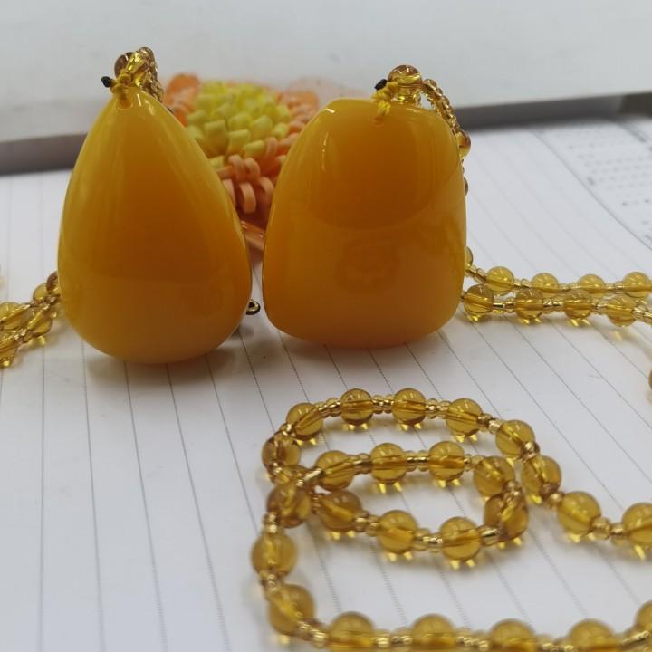 义乌批发二代蜜蜡长款项链 人工合成鸡油黄蜜蜡血珀毛衣链