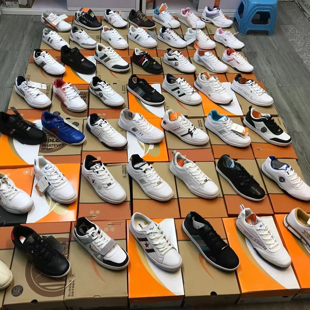 鞋春整单尾货复古运动鞋男款百搭休闲老爹潮鞋夏季透气跨境批发06