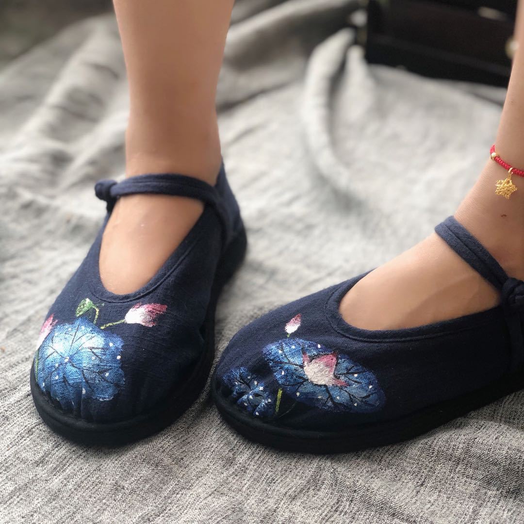 新款纯手工千层底女式布鞋手工绣花鞋女民族风手绘荷花女士布鞋