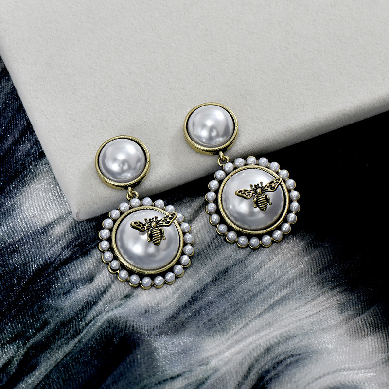 小蜜蜂珍珠耳环韩版百搭优雅女人味珍珠蜜蜂耳环耳饰品 图片_高清大图