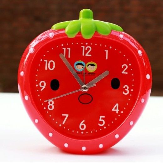 新品创意儿童小闹钟可爱卡通学生闹钟小草莓定时学习闹钟简约红色