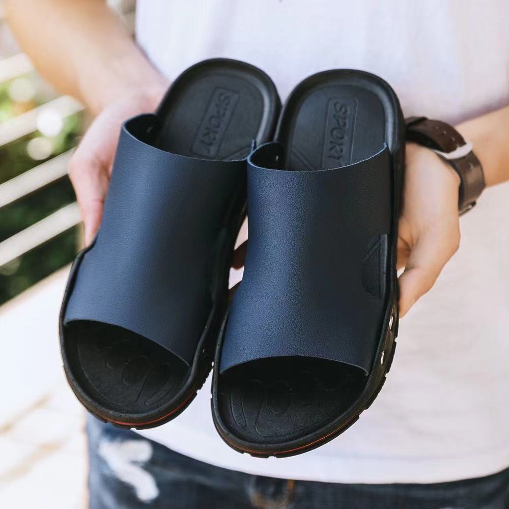 Men's Sandals Men's 2020 New Summer Slippers Beach Shoes Soft Bottom Casual Massage Lightweight Slippers Men's Shoes Leather