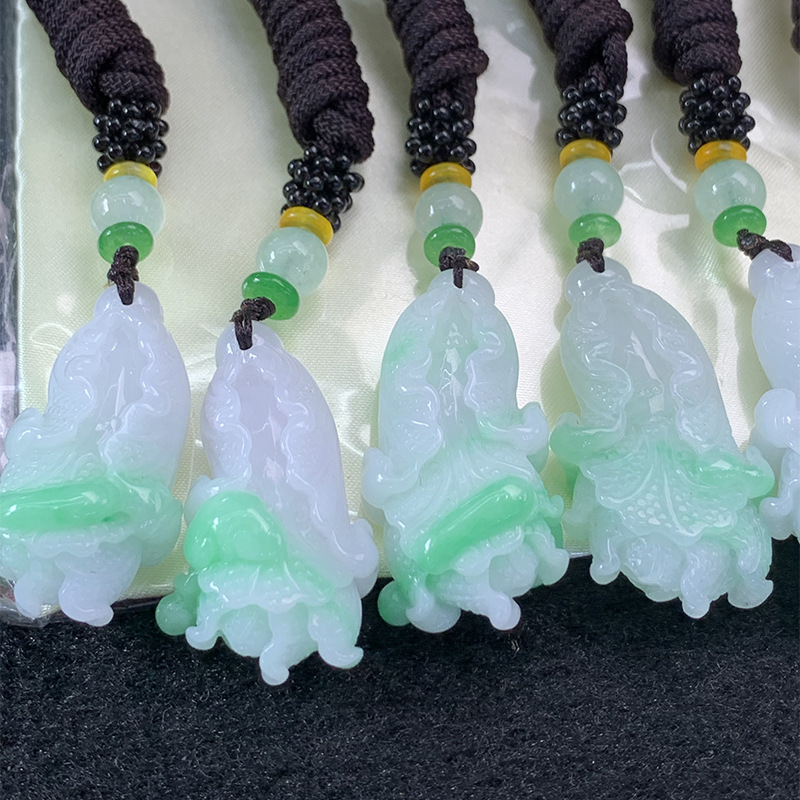 厂家缅甸翡翠玉器白菜吊坠挂件送礼 a货玉石挂件玉坠饰品批发