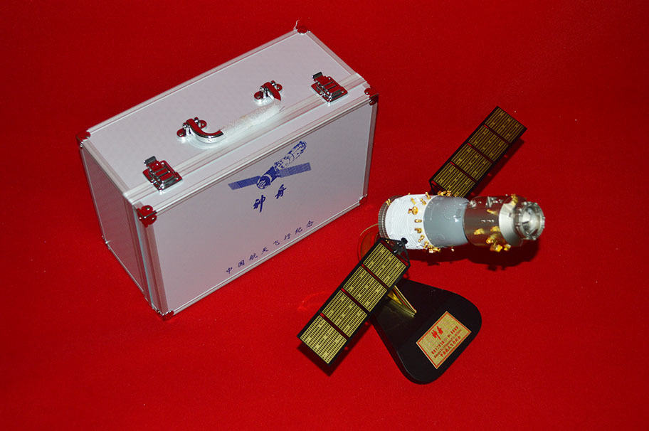 1:40神舟十二号飞船模型 中国航天飞行纪念品