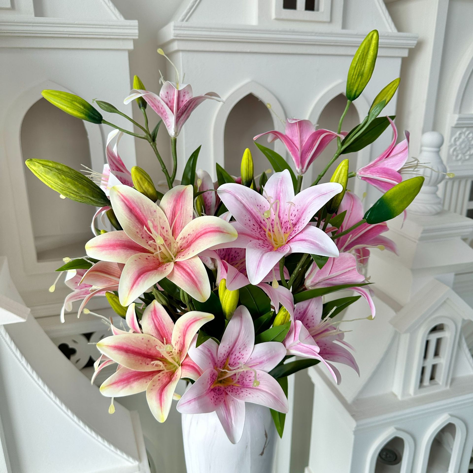 Wedding Celebration Decoration Meibao 6 Lily Artificial Flowers Road Lead Decorative Flowers Home Hotel Table Decoration Fake Flowers