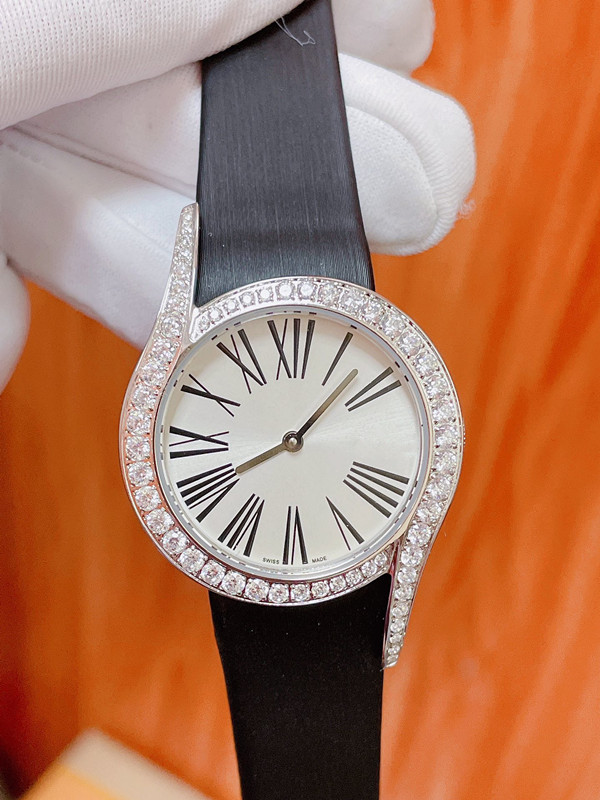 全新gala罗马表盘瑞士石英手表女ins风镶钻69气质优真皮女表包邮