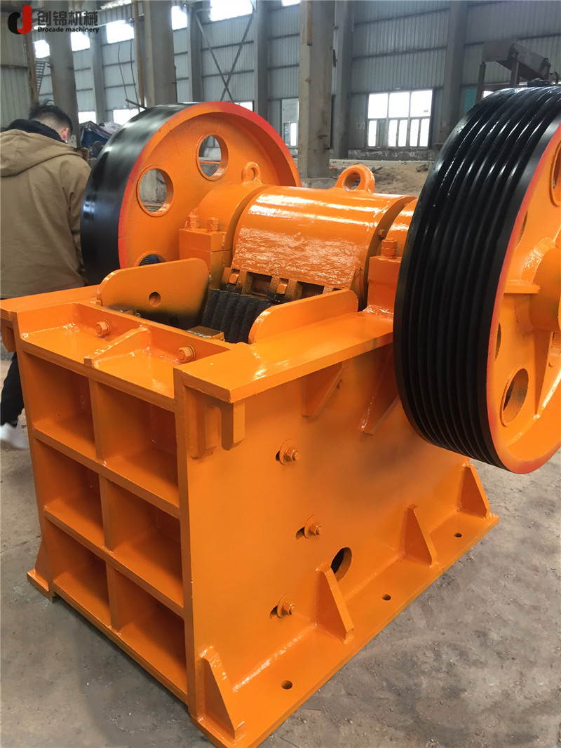 69式鄂破机欧版鄂式破碎机大中小型鄂式破碎机