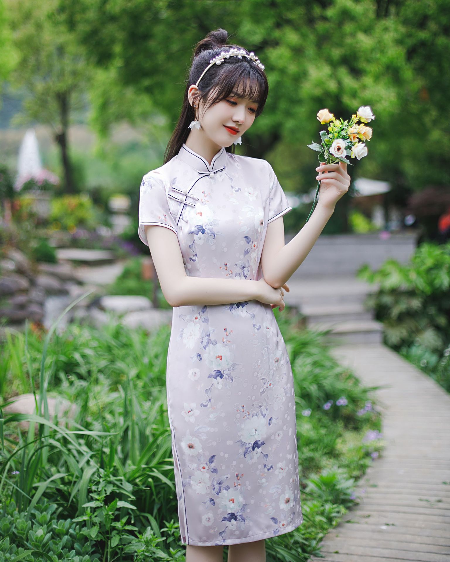 少女改良版素雅修身奥黛旗袍连衣裙女大码显瘦复古仿丝旗袍