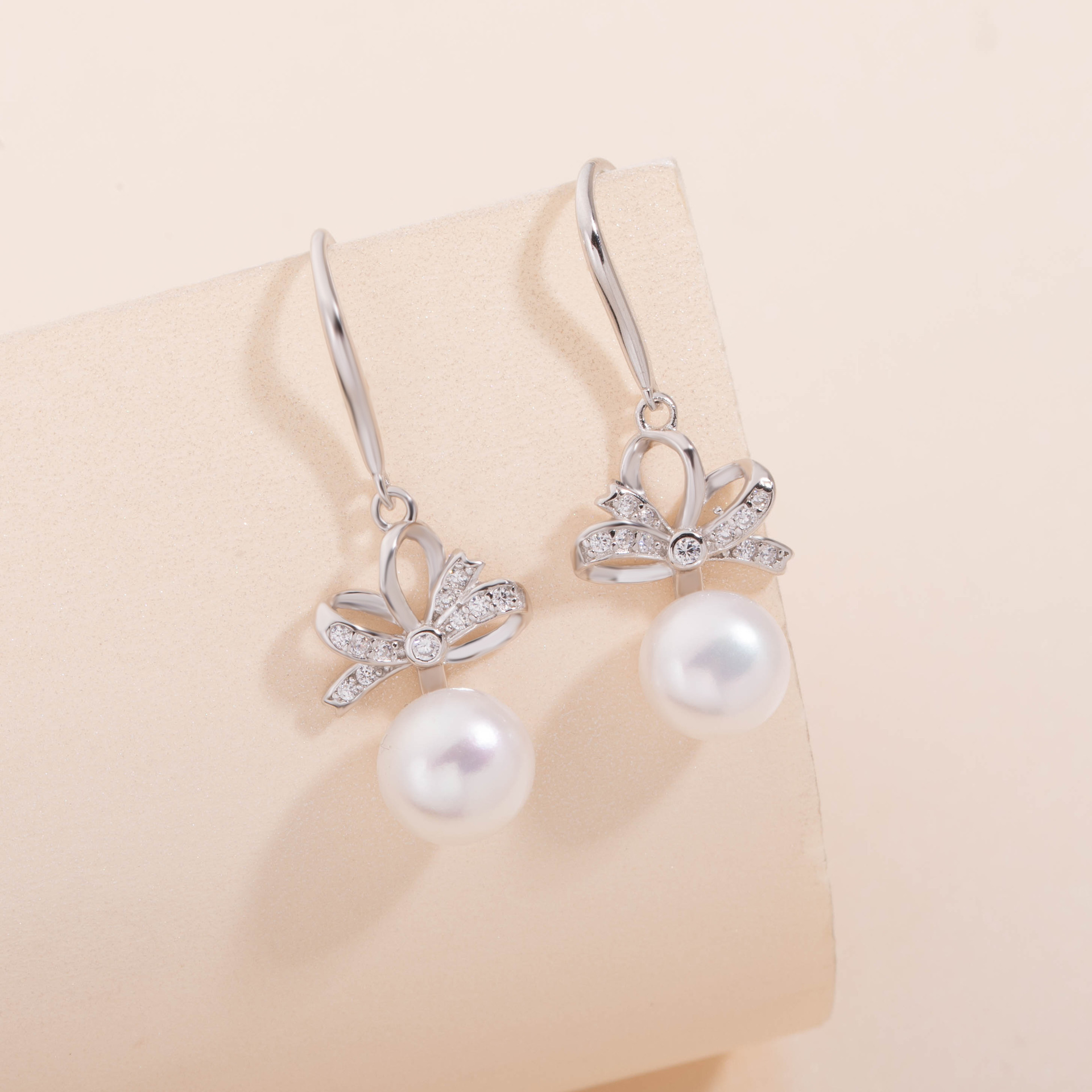 新年扇形耳环甜美皇冠贝母珍珠锆石耳钉女 时尚个性耳饰厂家批发