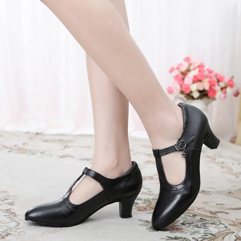 丁字皮鞋女广场舞红色舞鞋中跟拉丁鞋成人舞蹈鞋复古春秋-阿里巴巴