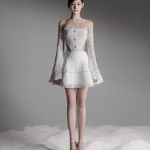 越南小众设计感抹胸吊带镂空露腰名媛生日礼服白色蕾丝连衣裙