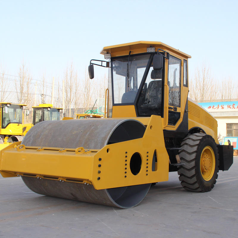 蓝博8吨压路机前钢轮后胶轮压路机压实机械震动压实机现货供应