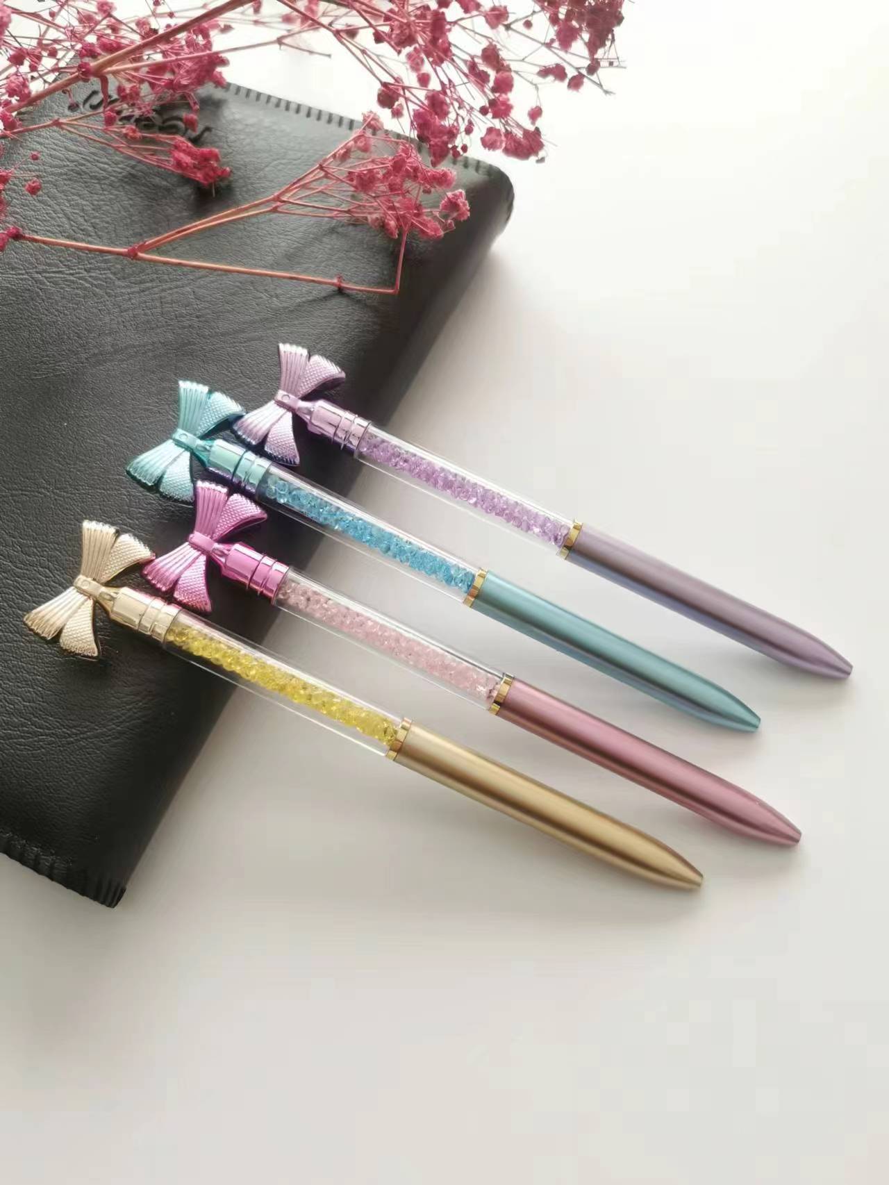 Bowknot Ballpoint Pen Creative Crystal Diamond Pen for Girls Good-looking Rotary Pen Factory Wholesale