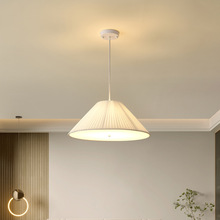 北欧卧室吊灯创意个性设计师民宿房间餐厅咖啡厅LED灯具灯饰古镇