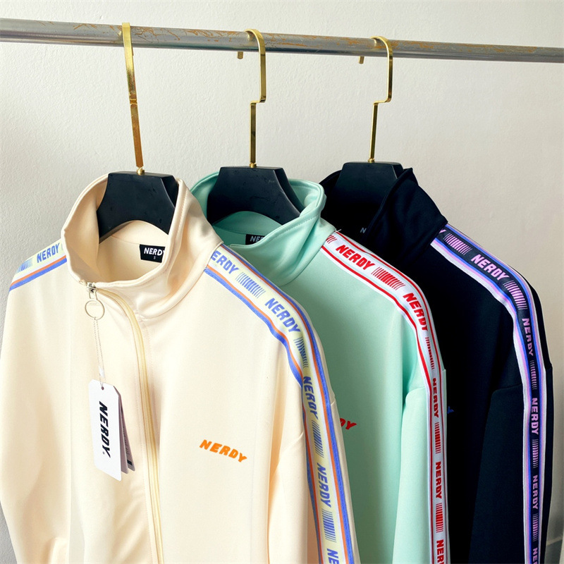 nerdy 韩国春毛圈字母印花织带圆领长袖男女同款时尚休闲运动套装